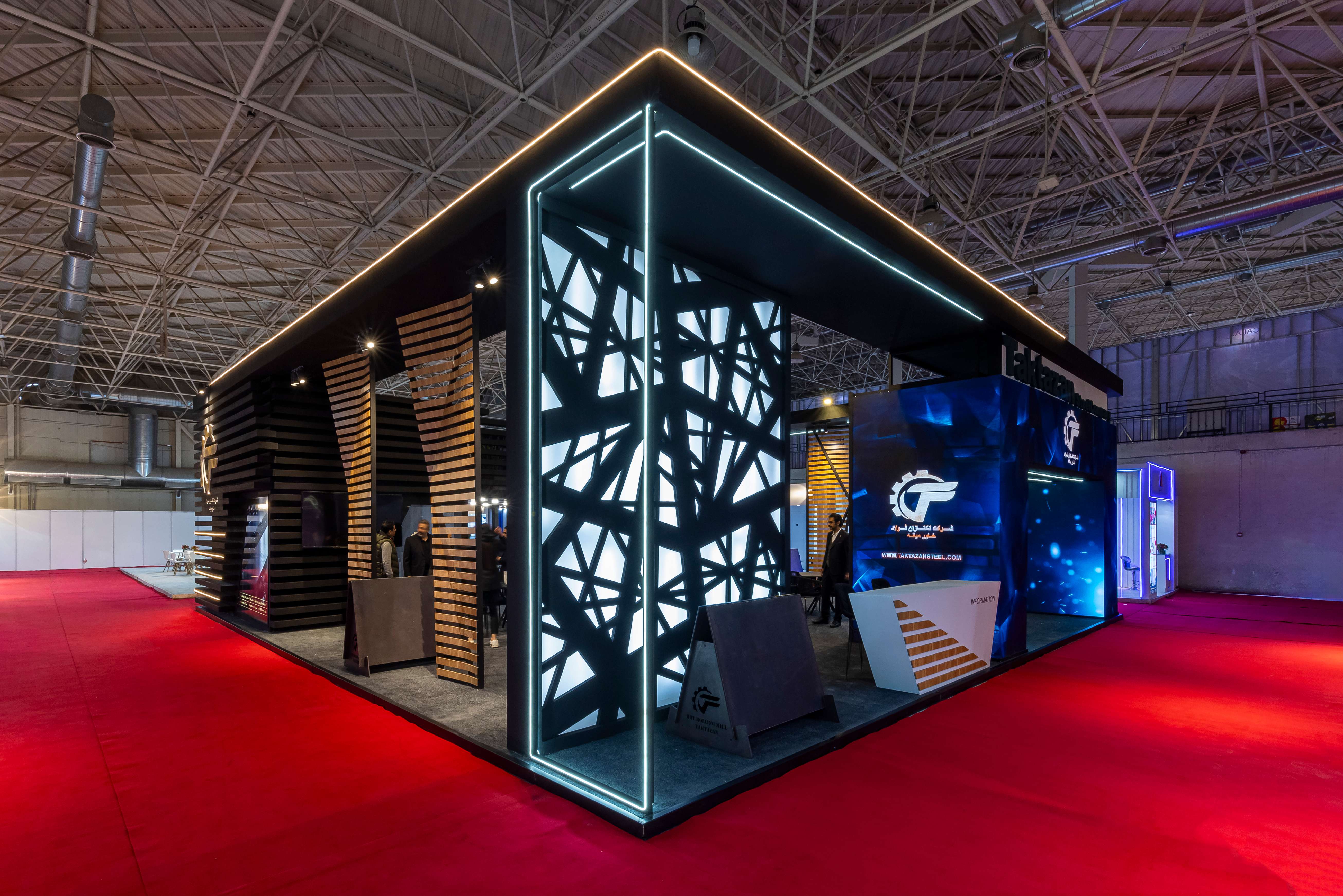 غرفه شرکت تکتازان فولاد خاورمیانه